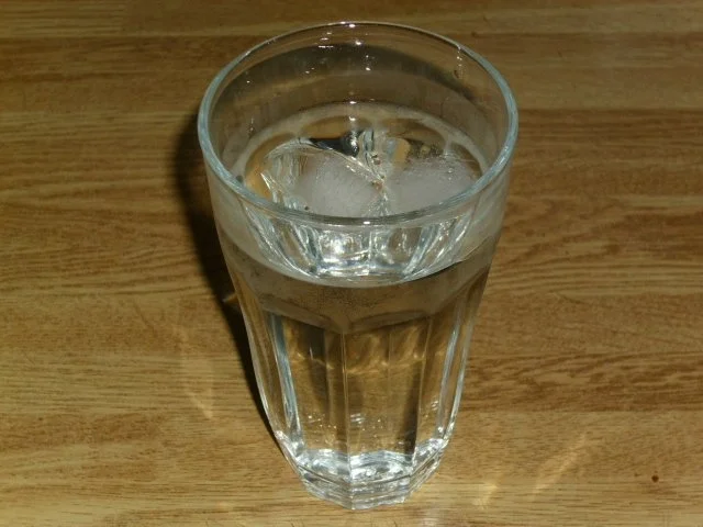 Vodka-Zitron - Rezept