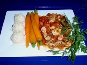 Filetstreifen in Tomatensugo mit glasierten Karotten und Basmatireis - Rezept