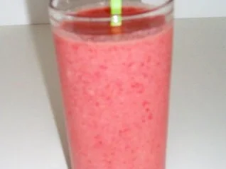 Getränk: Erdbeer-Ananas-Kokos-Shake - Rezept