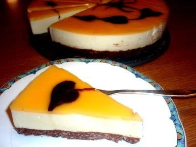 Rezept: Torte: Eierlikör-Cremtorte Torte: Eierlikör-Cremtorte - Rezept