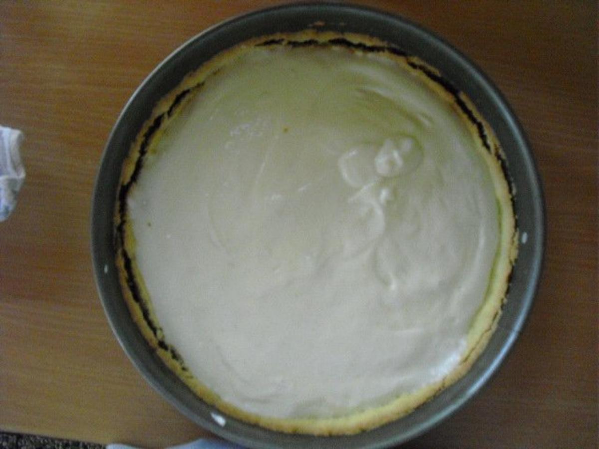 gefüllter Kirsch-Streusel-Kuchen - Rezept - Bild Nr. 3