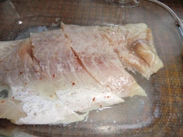 Rezept: Viktoriabarschfilet unter einer Champignion-Käsekruste Bild Nr. 2 Viktoriabarschfilet unter einer Champignion-Käsekruste - Rezept - Bild Nr. 2