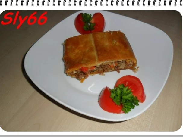 Strudel:Hack-Gemüsestrudel - Rezept