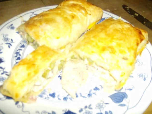 Rezept: Schweinefilet und grüner Spargel im Blätterteig Schweinefilet und grüner Spargel im Blätterteig - Rezept