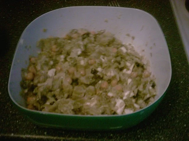 Aubergine - Feta - Datteln - und andere gute Sachen - Salat - Rezept