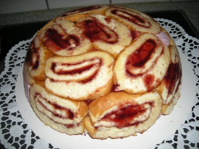 Torten: Erdbeer-Charlotte - Rezept - Bild Nr. 16