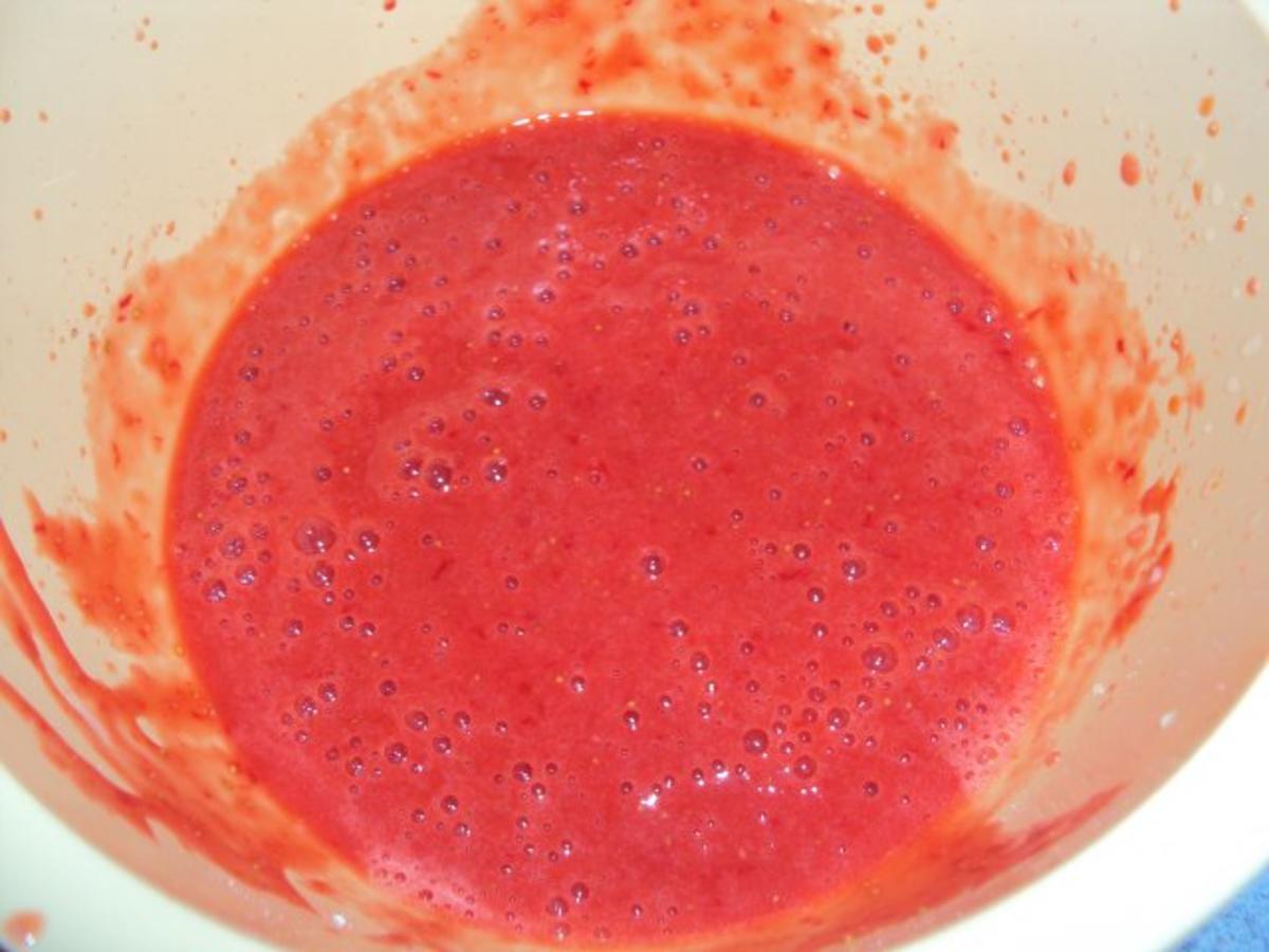 Erdbeer-Sahne Eis - Rezept - Bild Nr. 5