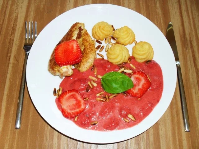 Hähnchenbrustfilet an Erdbeersalsa - Rezept