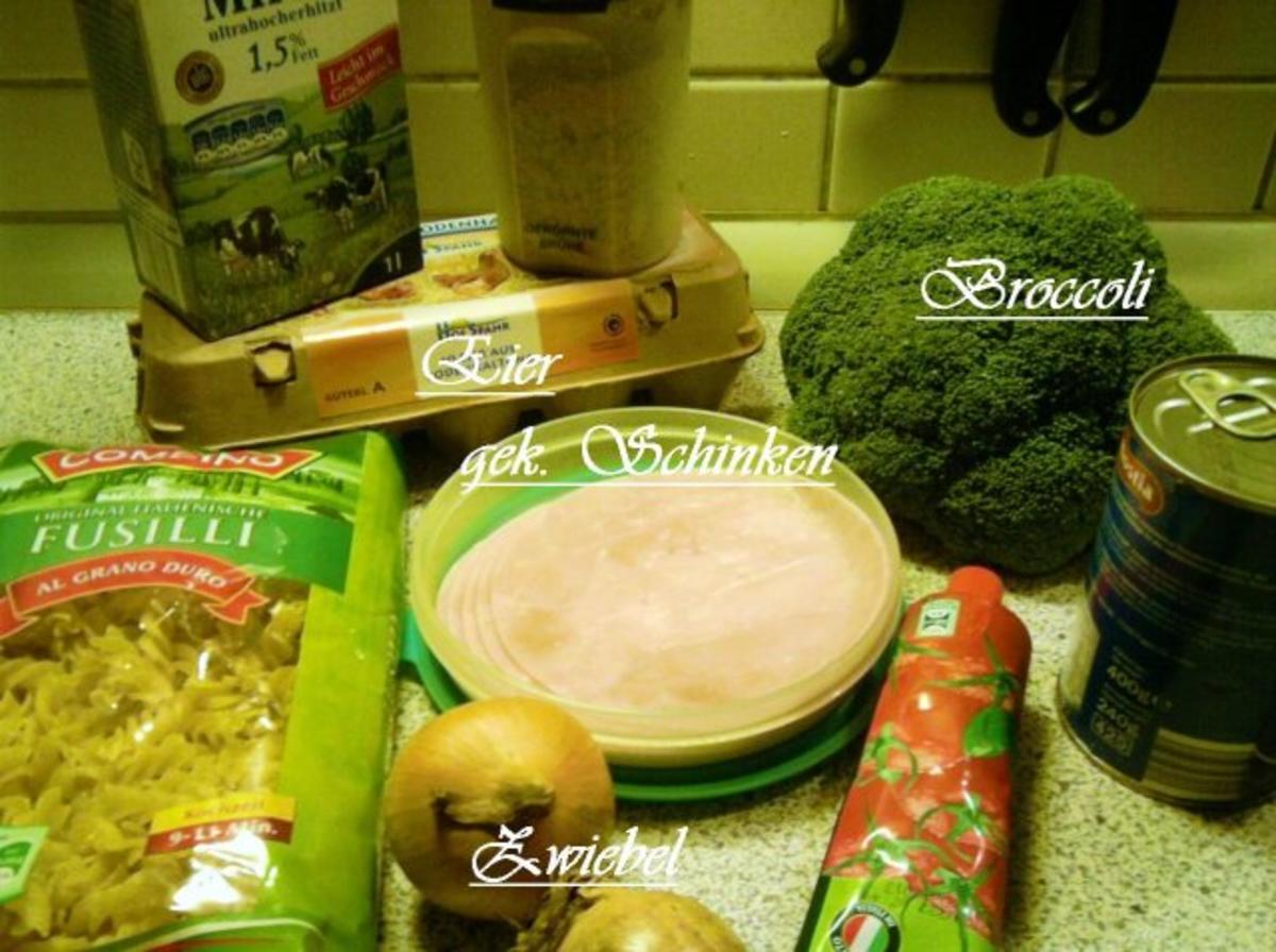 Gebackene Nudeln auf Tomatensosse - Rezept - Bild Nr. 2