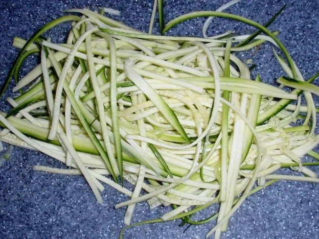 Asiatischer Frühlingssalat - Rezept - Bild Nr. 5