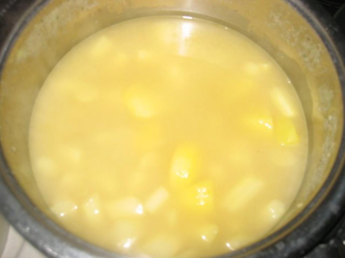 Kartoffel-Spargelsuppe mit Ei und Feldsalat - Rezept - Bild Nr. 4