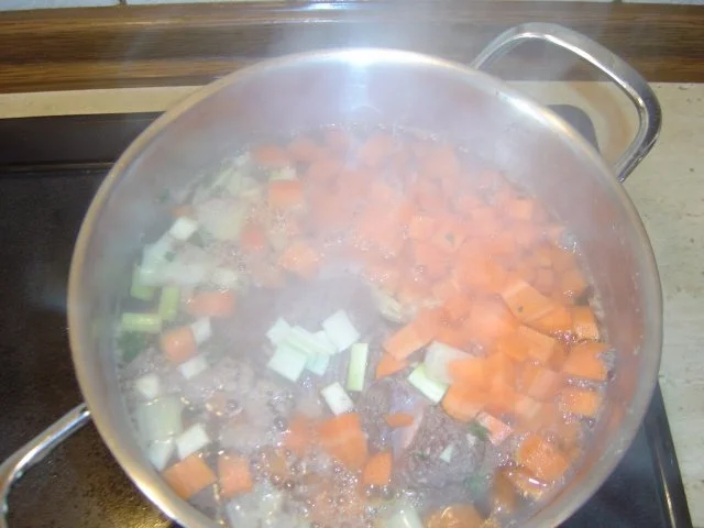 Rezept: Rindfleischsuppe Bild Nr. 5 Rindfleischsuppe - Rezept - Bild Nr. 5