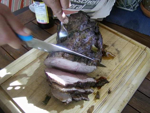 Schweinebraten vom Feuer - Rezept