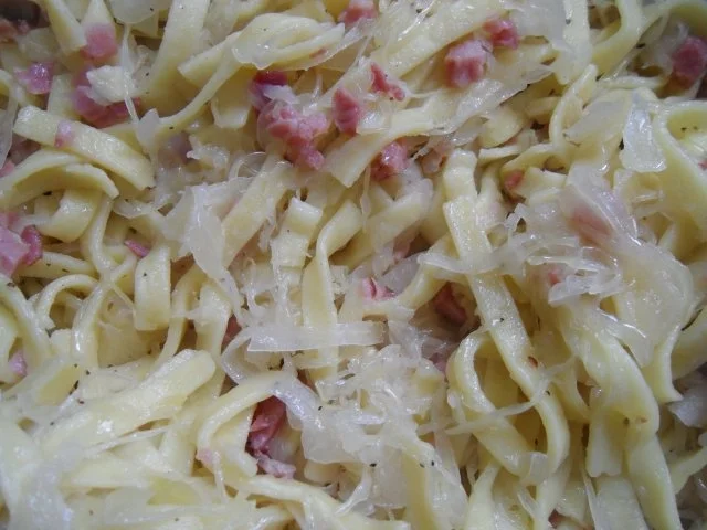 Tagliatelle mit Schinkenwürfeln und Kraut - Rezept - Bild Nr. 10