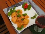 Rezept: Tortellini .. mit Lachs..Kochschinken Tortellini .. mit Lachs..Kochschinken - Rezept