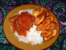 Nigerian Rice and Stew mit gebratenen Plantains (Kochbananen) - scharf ! - Rezept
