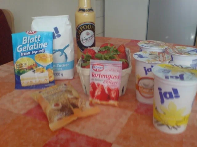 Rezept: Erdbeertorte Bild Nr. 5 Erdbeertorte - Rezept - Bild Nr. 5