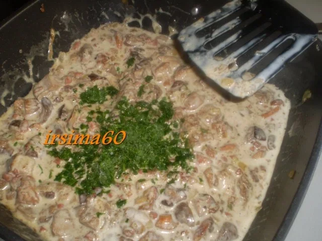 Rezept: Mischpilz - Ragout im Kartoffelkranz Bild Nr. 9 Mischpilz - Ragout im Kartoffelkranz - Rezept - Bild Nr. 9