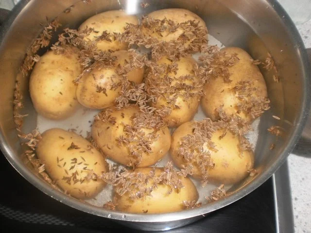 Kasseler zum Blumenkohl-Poree-Gemüse und Bratkartoffeln - Rezept - Bild Nr. 3