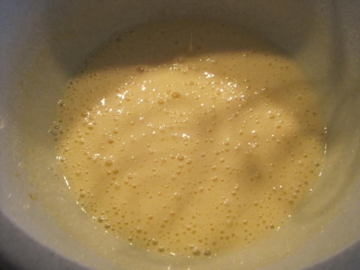 Vanillecreme-Torte mit Schokoperlen - Rezept - Bild Nr. 2