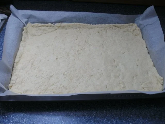 Rezept: Brombeerkuchen mit Quarkguss und Streuseln Bild Nr. 3 Brombeerkuchen mit Quarkguss und Streuseln - Rezept - Bild Nr. 3