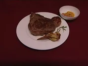 T-Bone Steak, Potato Wedges, Baked Beans und gebratener Mais (John Doyle) - Rezept