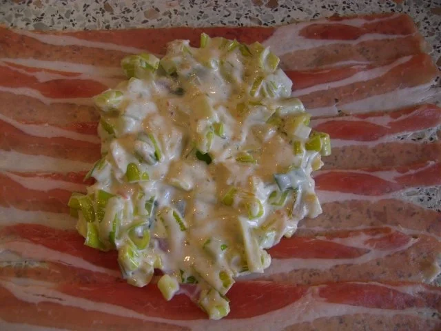 Gefüllter Hackbraten auf Tomatensauce - Rezept - Bild Nr. 6