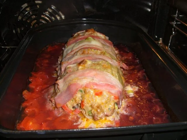 Gefüllter Hackbraten auf Tomatensauce - Rezept - Bild Nr. 10