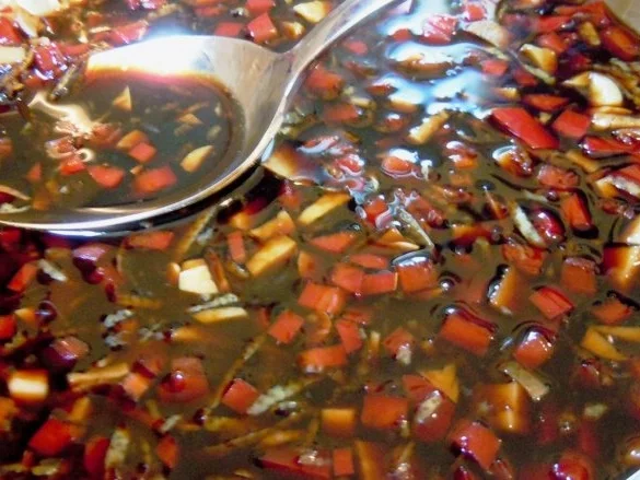 Lachs im Knusperteig mit Apfel-Ingwer-Mus und Chinakohl-Gemüse - Rezept - Bild Nr. 4