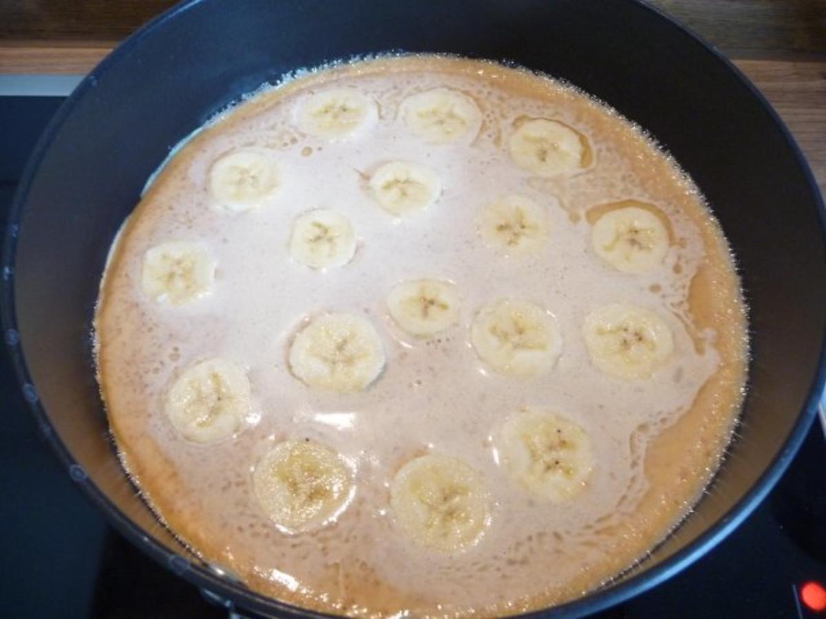 Eierspeisen : Pfannkuchen mit Bananen und Pflaumenmus aus meinem Kochbuch - Rezept - Bild Nr. 7