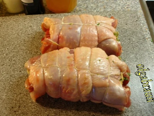 Gefüllte Putenoberkeulen mit Schoko-Chilisauce - Rezept - Bild Nr. 4