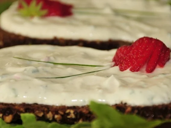 Rezept: Topfenaufstrich Topfenaufstrich - Rezept