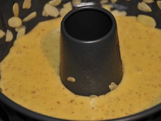 Rezept: Mandelgugelhupf Bild Nr. 4 Mandelgugelhupf - Rezept - Bild Nr. 4