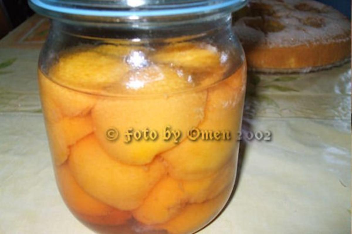 Eingmachtes: Pfirsichhälften, eingekocht - Rezept