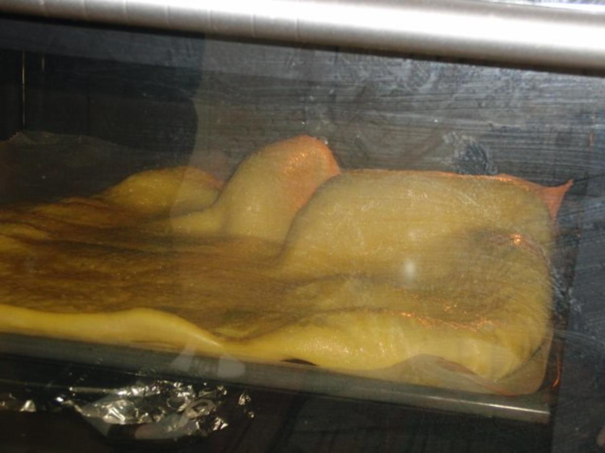 Vegetarisch : Spargel im Pfannkuchen, auf dem Backblech in der Röhre - Rezept - Bild Nr. 2
