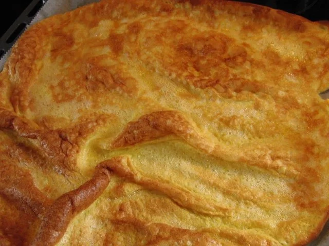 Rezept: Vegetarisch : Spargel im Pfannkuchen, auf dem Backblech in der Röhre Bild Nr. 3 Vegetarisch : Spargel im Pfannkuchen, auf dem Backblech in der Röhre - Rezept - Bild Nr. 3