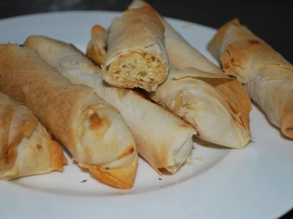 Schafskäseröllchen - Rezept