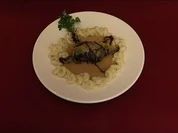 "Laubfrösche" im Kartoffelbett (Victoria Herrmann) - Rezept