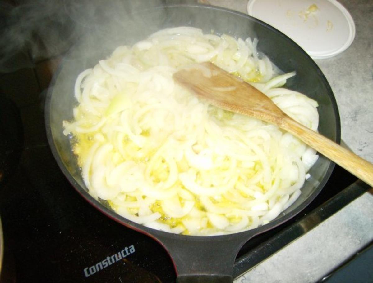 Schweinswürstl mit Sauerkraut und Kartoffelbrei - Rezept - Bild Nr. 5