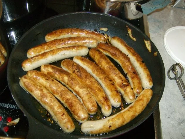 Schweinswürstl mit Sauerkraut und Kartoffelbrei - Rezept - Bild Nr. 7