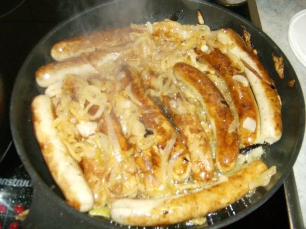 Schweinswürstl mit Sauerkraut und Kartoffelbrei - Rezept - Bild Nr. 8