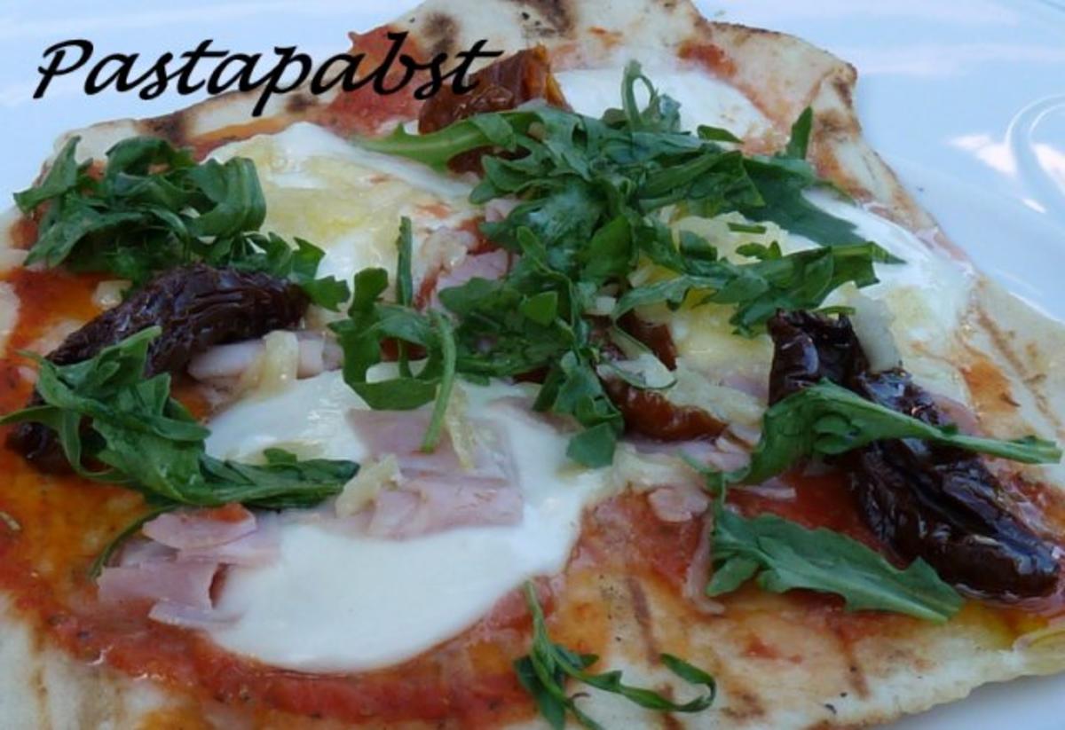 Pizza vom Grill - Rezept - Bild Nr. 7