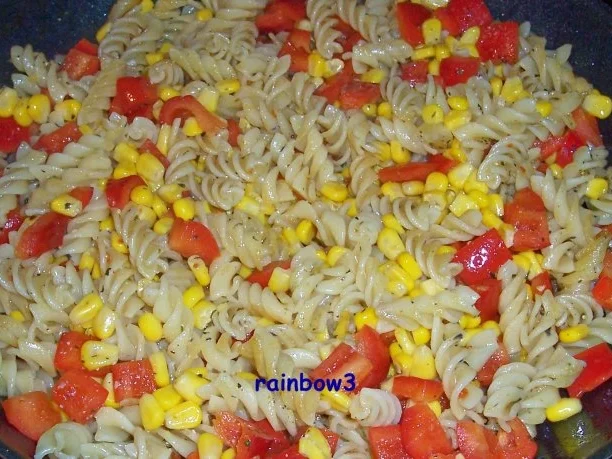 Rezept: Kochen: Bunte Nudel-Pfanne Bild Nr. 5 Kochen: Bunte Nudel-Pfanne - Rezept - Bild Nr. 5