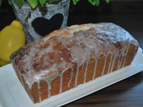 Saftiger Zitronenkuchen - Rezept - Bild Nr. 2