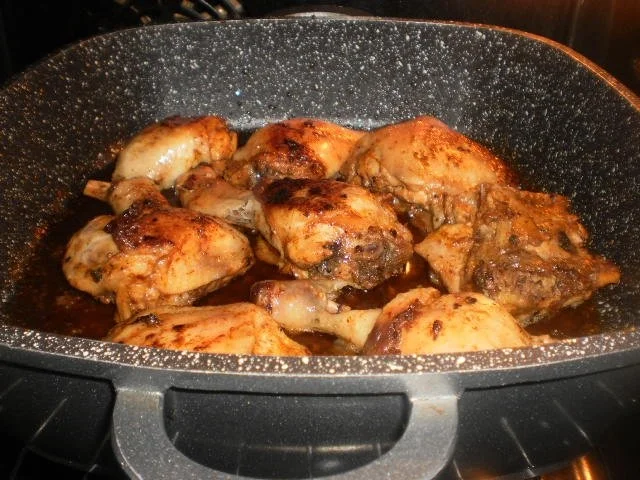 Rezept: Hühnchen in Rahm-Pilz-Sauce / Geflügelklein mit Pilzen und Schmorgurken Bild Nr. 13 Hühnchen in Rahm-Pilz-Sauce / Geflügelklein mit Pilzen und Schmorgurken - Rezept - Bild Nr. 13