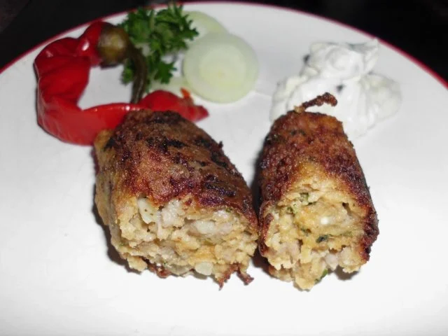 Rezept: Hackröllchen mit Feta Hackröllchen mit Feta - Rezept