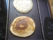 Buttermilk Pancakes (Buttermilch Pfannkuchen) - Rezept