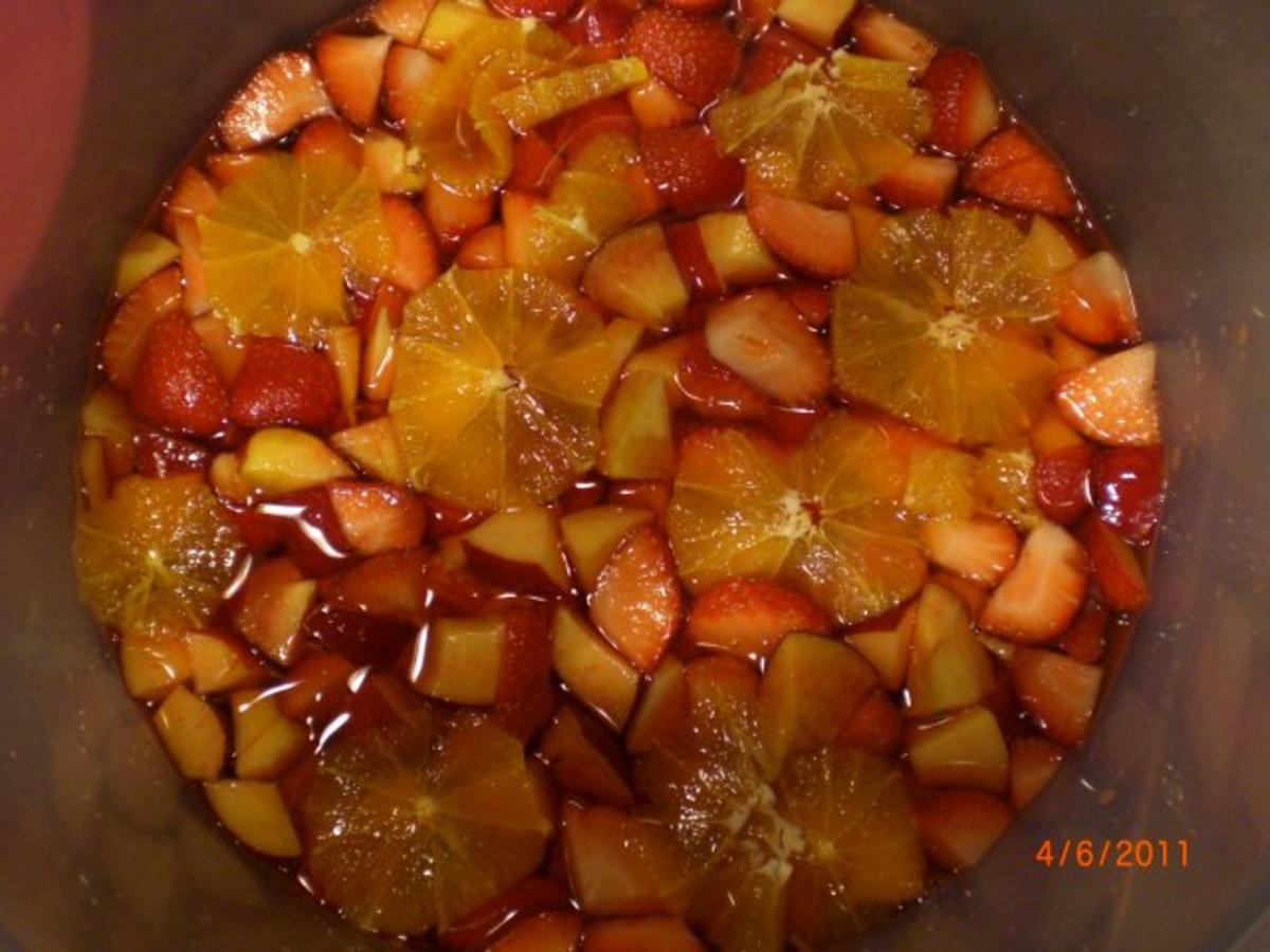 Erdbeeren-Nektarinen Bowle mit Campari - Rezept - Bild Nr. 4