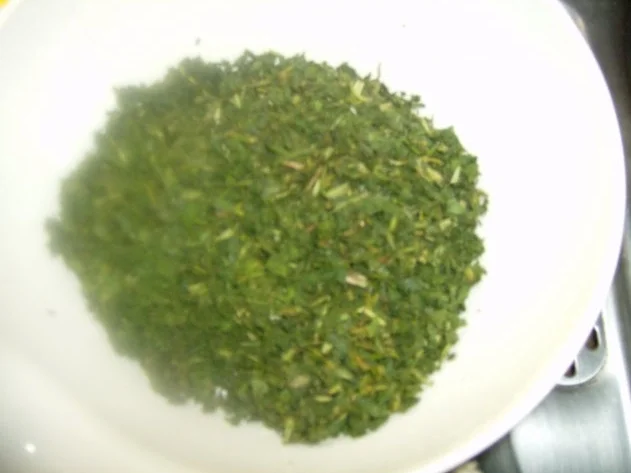 Rezept: Kräuter Knoblauchbrot und Semmeln Bild Nr. 4 Kräuter Knoblauchbrot und Semmeln - Rezept - Bild Nr. 4