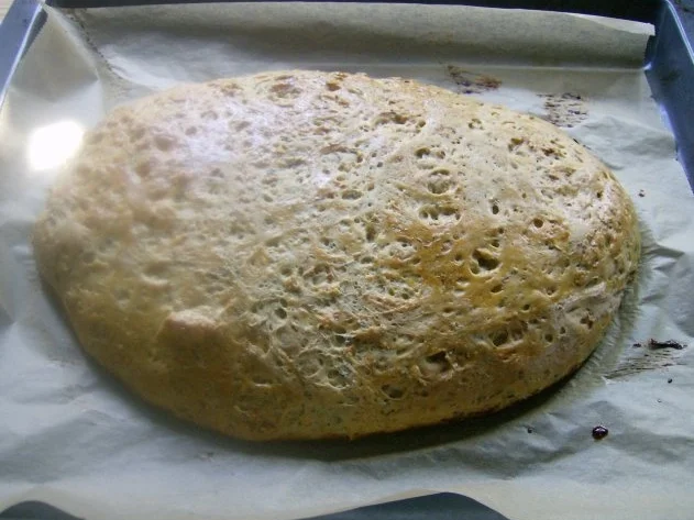 Rezept: Kräuter Knoblauchbrot und Semmeln Bild Nr. 2 Kräuter Knoblauchbrot und Semmeln - Rezept - Bild Nr. 2